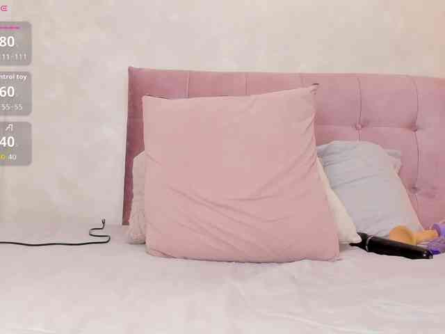 Kimiekaboom webcam