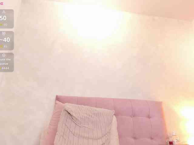 Kimiekaboom webcam