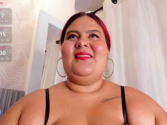 Kimiekaboom webcam