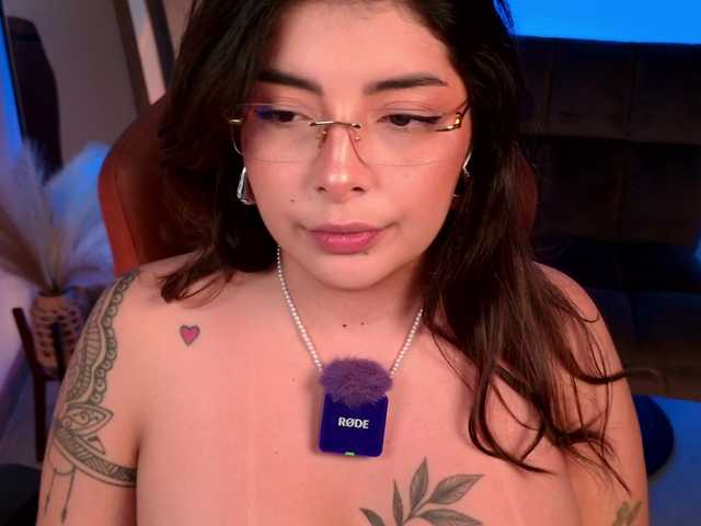 LisaMonroe live cam on BongaCams