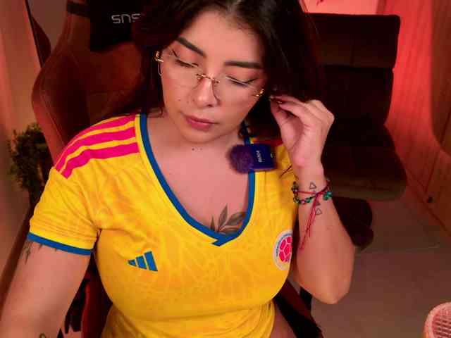 LisaMonroe webcam