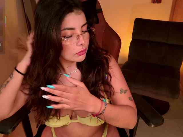 LisaMonroe webcam