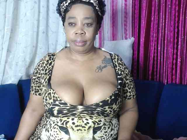 crystalbee webcam