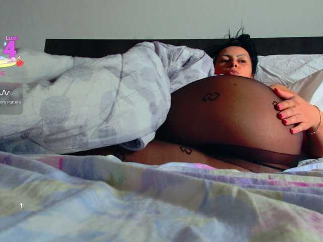 annawow69 è una cam girl italiana dal vivo durante uno show su BongaCams. Include i seguenti tag: White/Caucasian,Brunette,Trimmed