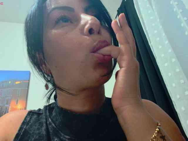Modella: annawow69