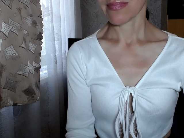 LadyL09 live cam on BongaCams