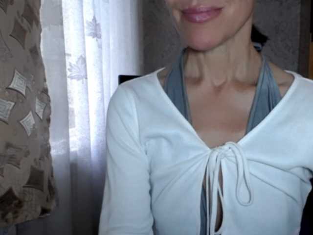 LadyL09 live cam on BongaCams