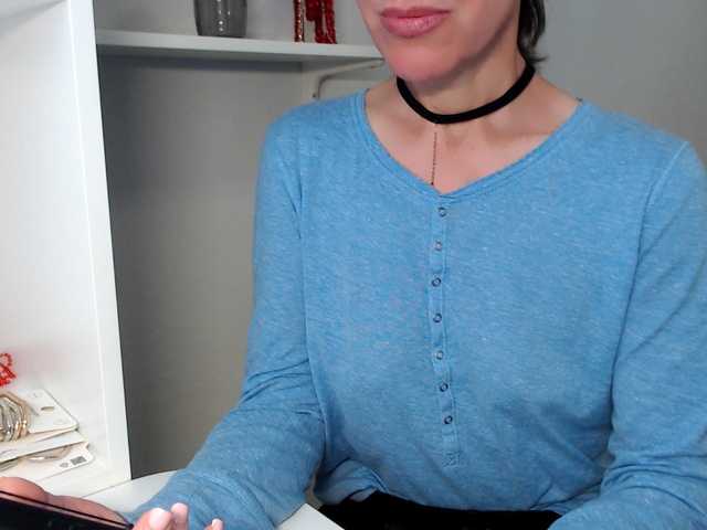 LadyL09 live cam