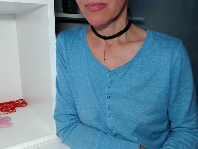 le modèle LadyL09 est en webcam porno dans un show sur le site bongacams, il possède les tags suivants: White/Caucasian,Brunette,Shaved