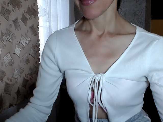 LadyL09 live cam on BongaCams