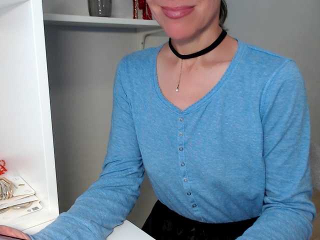 LadyL09 Live Cam on BongaCams