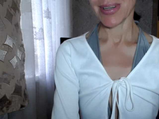 LadyL09 live cam on BongaCams