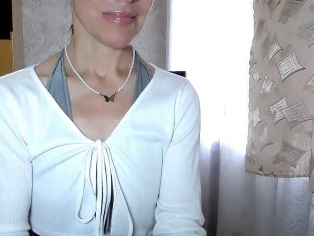LadyL09 live cam on BongaCams