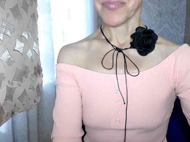 LadyL09 webcam