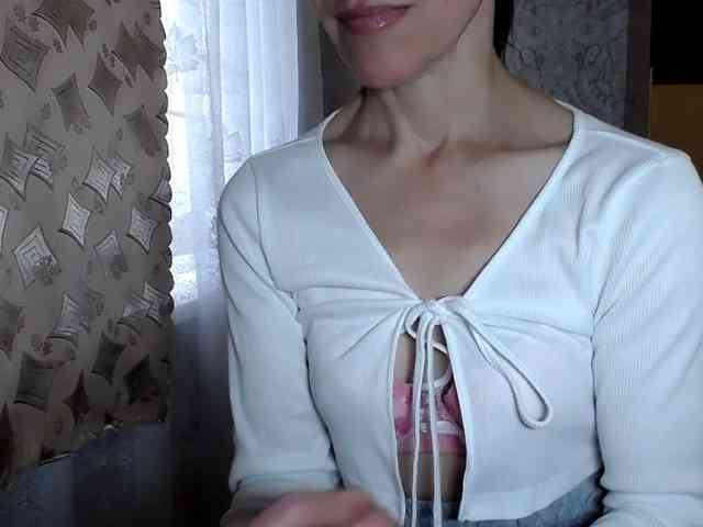 LadyL09 webcam