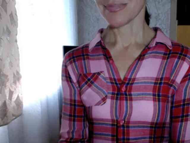 LadyL09 webcam