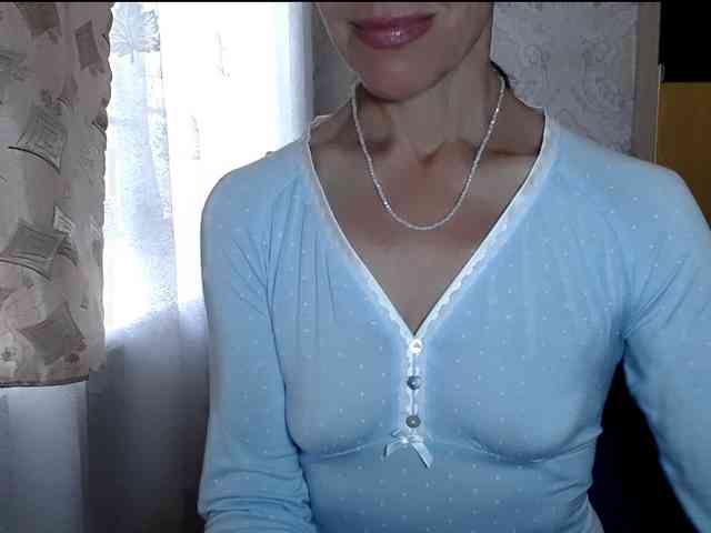 LadyL09 webcam