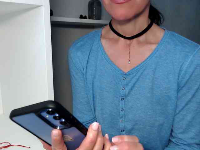LadyL09 webcam