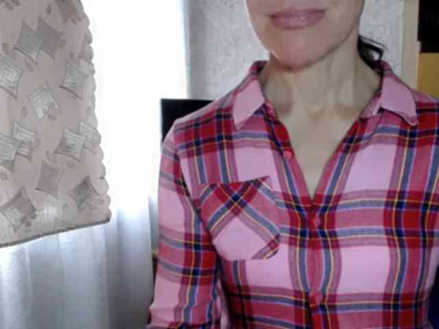 LadyL09 webcam