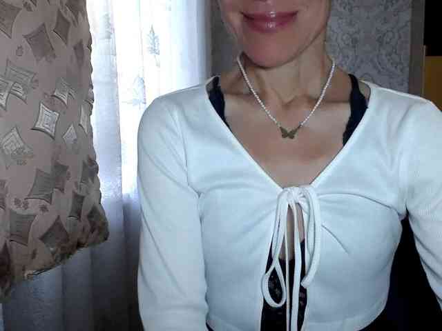 LadyL09 webcam