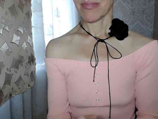 LadyL09 webcam