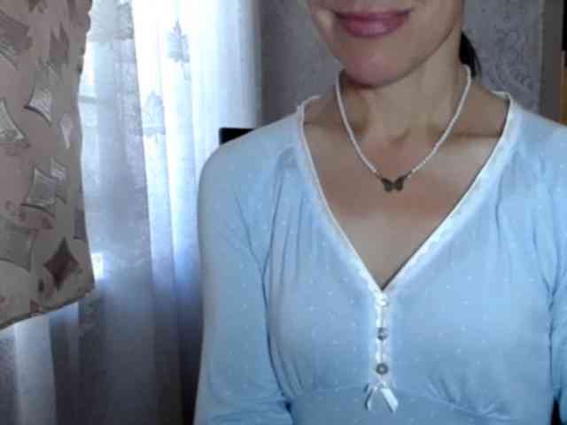 LadyL09 webcam