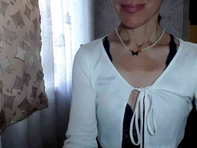 LadyL09 webcam