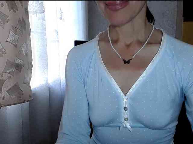 LadyL09 webcam