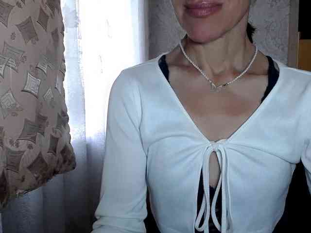 LadyL09 webcam