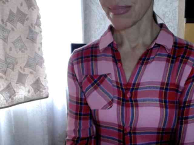 LadyL09 webcam