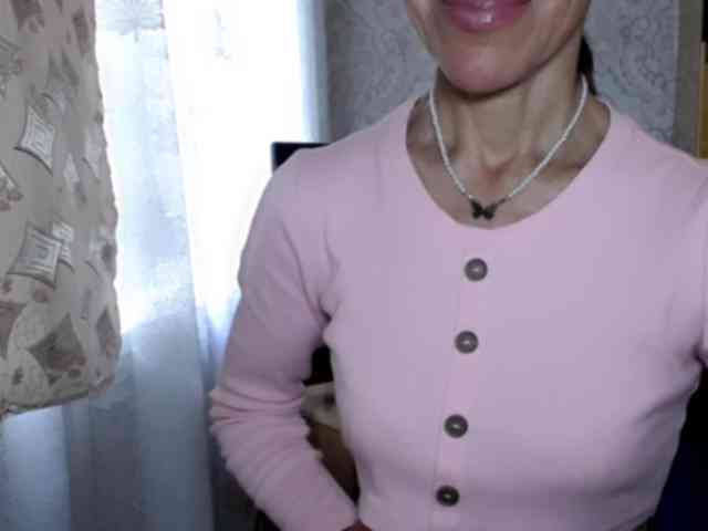 LadyL09 webcam