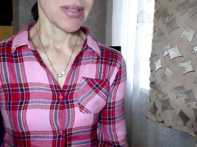 LadyL09 webcam