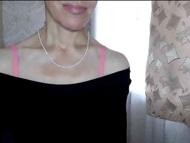 LadyL09 webcam