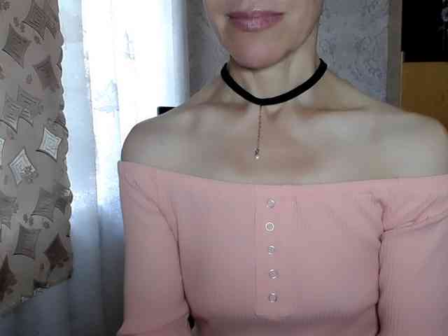 LadyL09 webcam