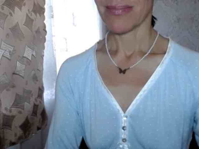 LadyL09 webcam