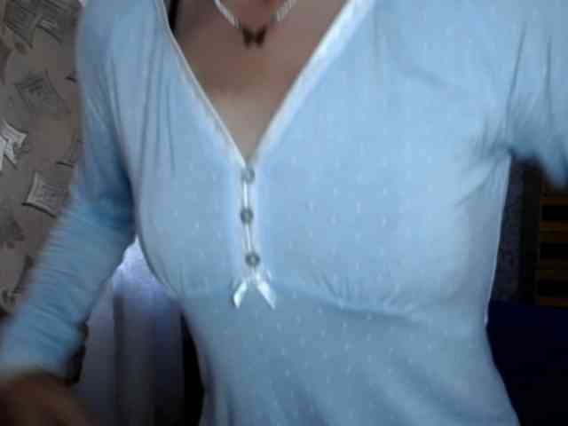 LadyL09 webcam
