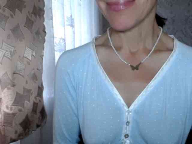 LadyL09 webcam