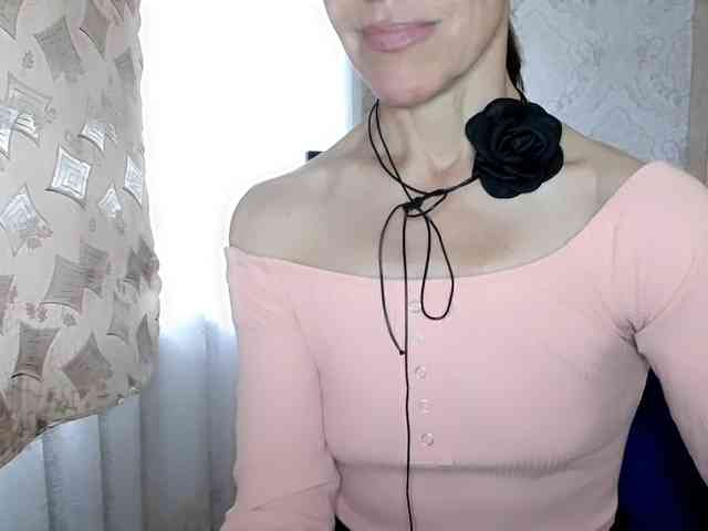 LadyL09 webcam