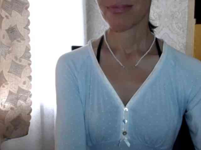 LadyL09 webcam