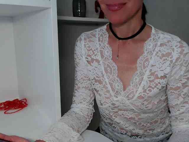 LadyL09 webcam