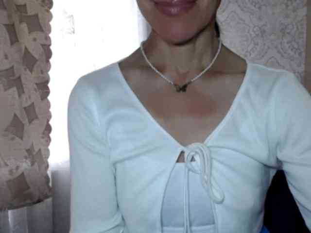 LadyL09 webcam