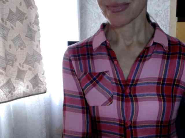 LadyL09 webcam