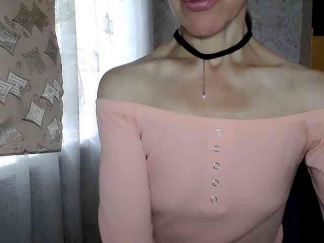 LadyL09 webcam