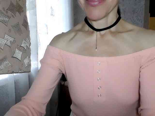 LadyL09 webcam