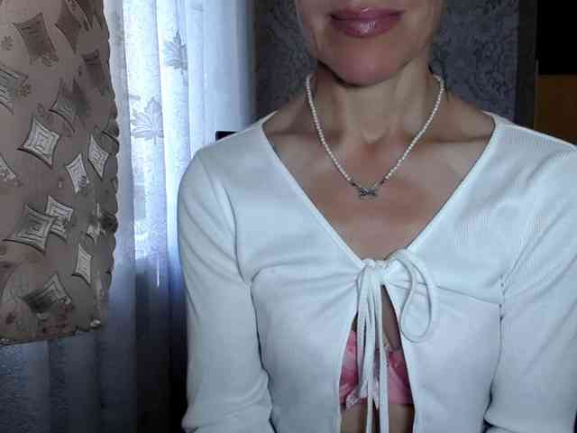 LadyL09 webcam