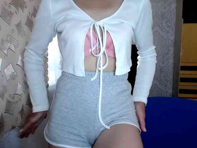 LadyL09 webcam