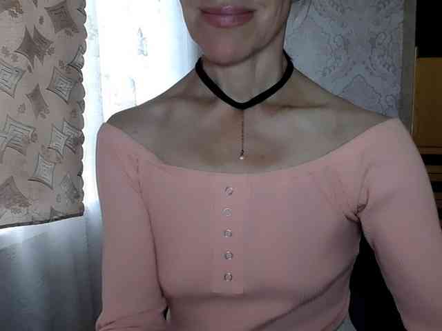 LadyL09 webcam