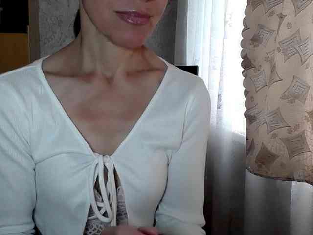 LadyL09 webcam