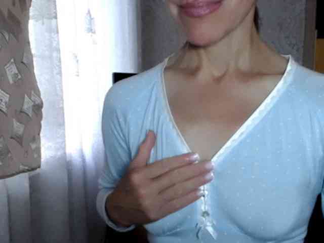 LadyL09 webcam