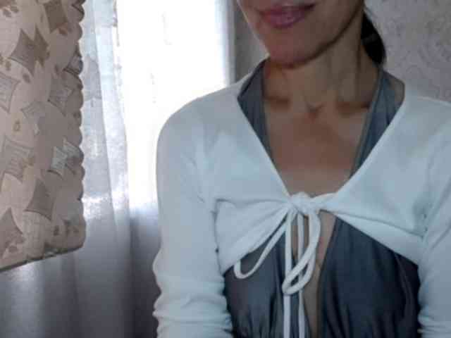 LadyL09 webcam
